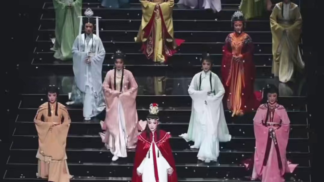 #在平行宇宙里宝黛结局是大婚 宝黛大婚HE结局的设计者是陈丽君！！！#我的大观园 #陈丽君 #红楼梦