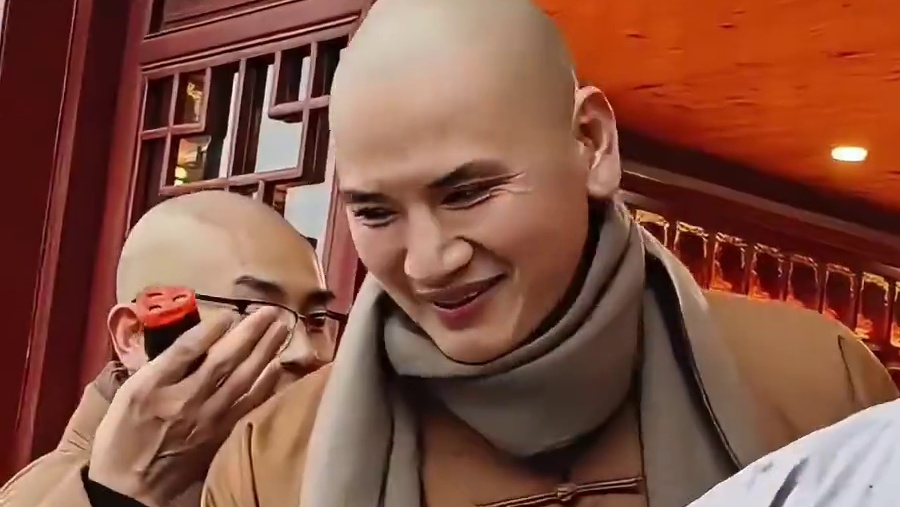 天下没有后悔药，当年那个放弃铁饭碗一心出家，拒绝富婆追求的释明心，如今后悔了吗  
#释明心 #最帅