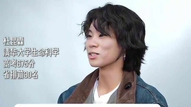 与其让孩子沉迷虚拟设定的手机游戏，不如陪他玩转这些真实现象的科学小实验，从小种下科学的种子 #物理启