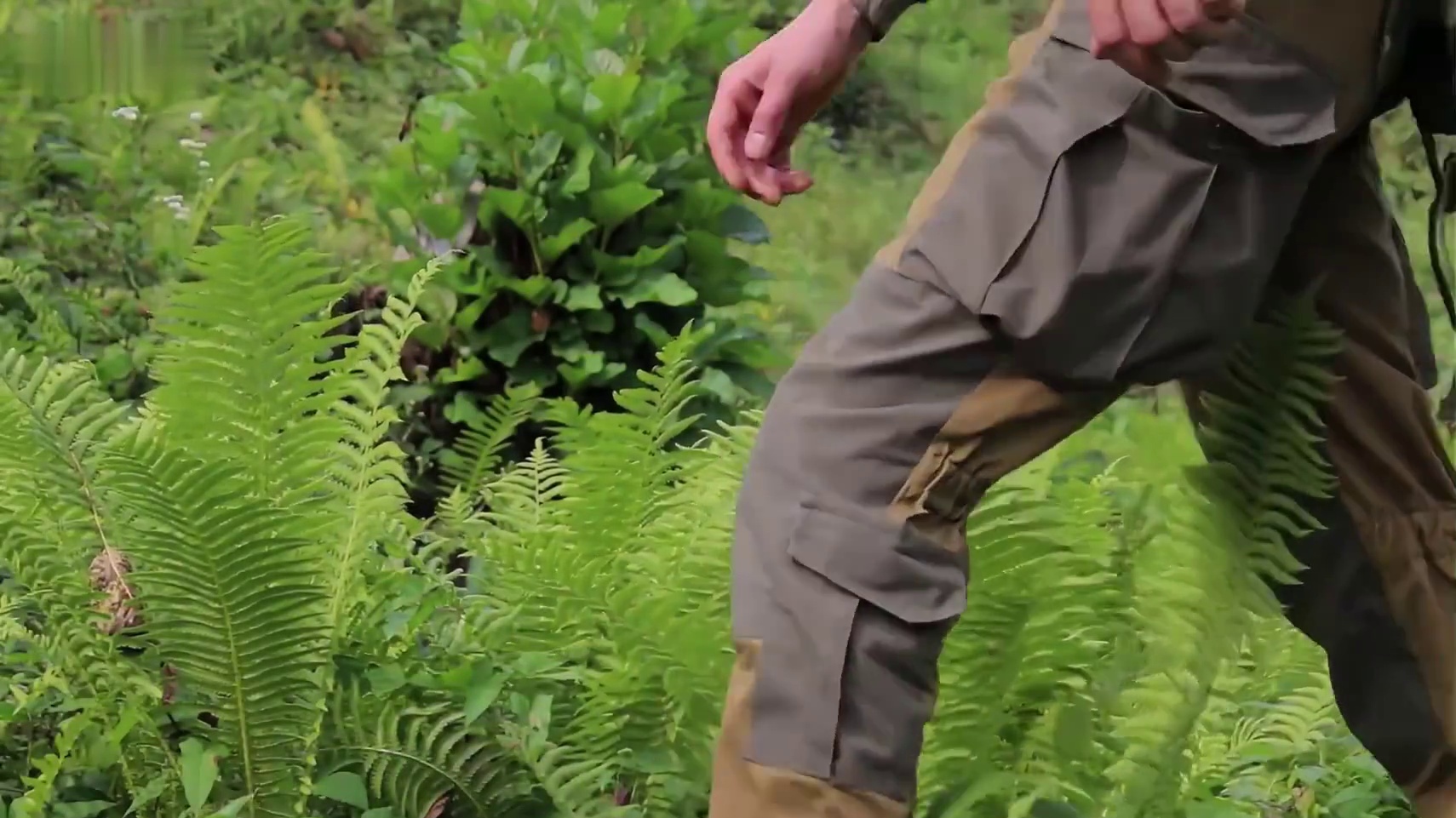 当你躺在床上睡不着觉时，何不试着看一集解压助眠的荒野建造(1)