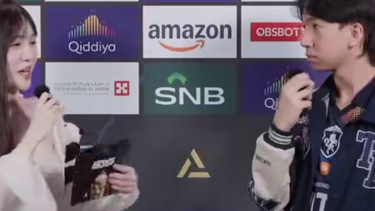 Sanford赛后采访喊话kairi直言还是自己比较强一些，但ONIC ID仍然是Team Liqu