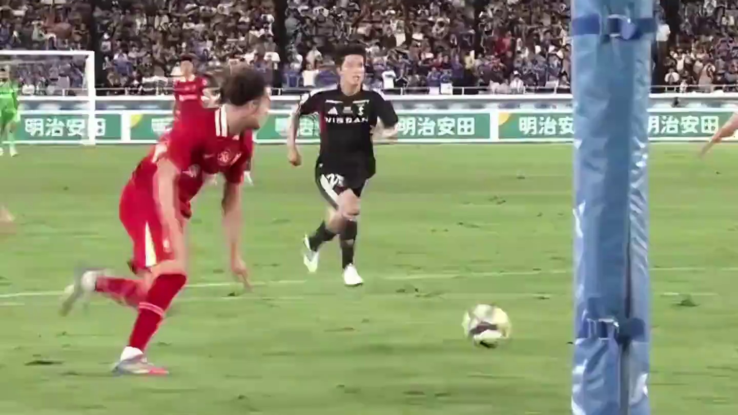 高级货！亿元先生抽射破门，斩获加盟利物浦生涯首球