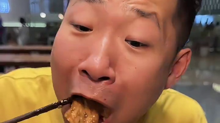 来恒隆吃砂锅菜