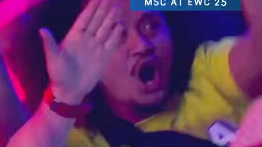 马来赛区荣光还在继续，SRG淘汰印尼赛区RRQ挺进四强 #决胜巅峰全球电竞  #决胜巅峰全球季中杯 