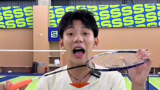 啥啥啥等会！中羽超高分！9.5分，波力的魔塔#羽毛球