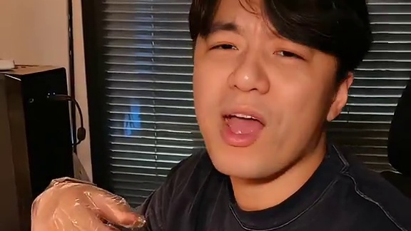 奶香浓郁，满嘴的牛肉香，追剧、嘴馋超合适！#零食推荐#牛肉筋#追剧小零食