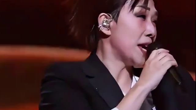 58岁的林忆莲状态超好的