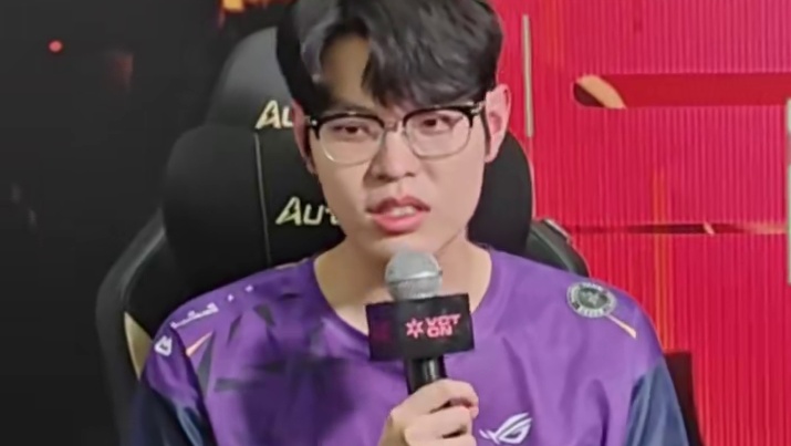 NOVA cb谈自己第二赛段发挥：想太多团队上的事，把自己给丢了，直到最后一场才做好平衡，故而有所发