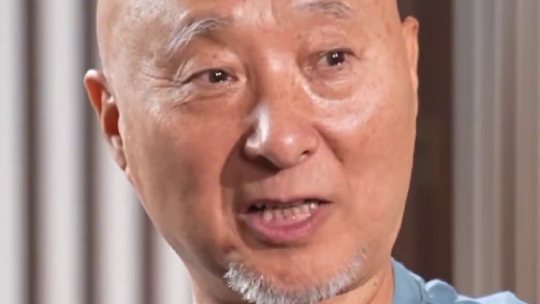 #陈佩斯说跟一群艺术家合作太过瘾了  #陈佩斯  对于#电影戏台  中演员的表演非常满意，他说跟一群