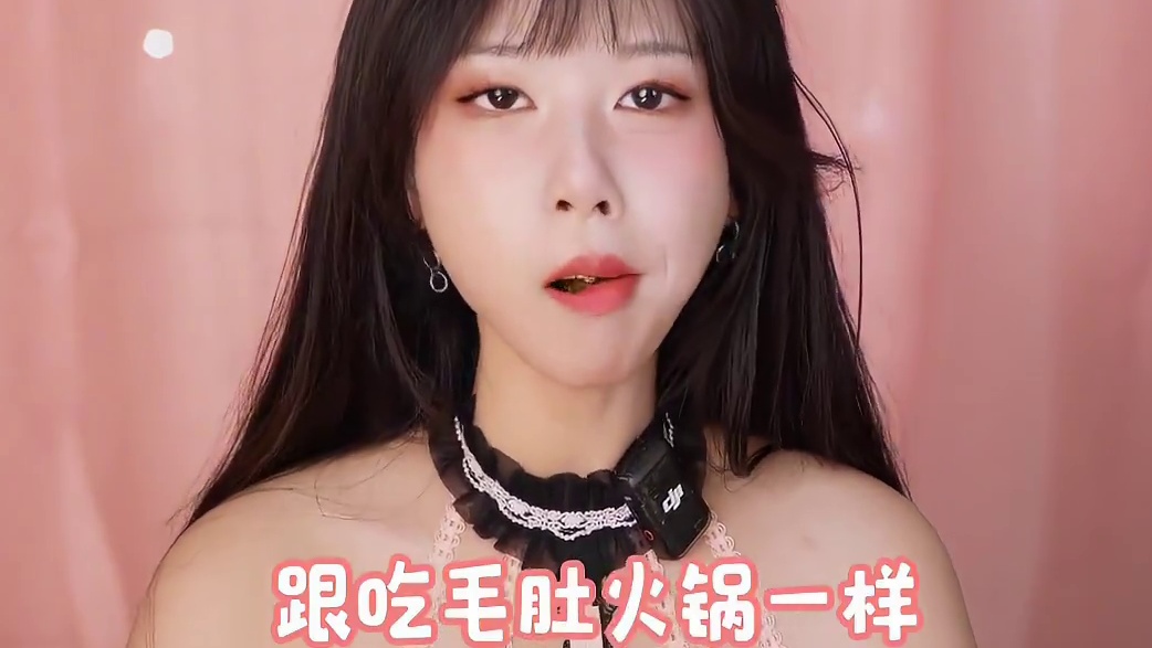 人类猫条魔芋爽，吃一口就停不下来！4种口味好吃划算，羊毛薅起来！#卫龙 #魔芋爽 #休闲小零食推荐