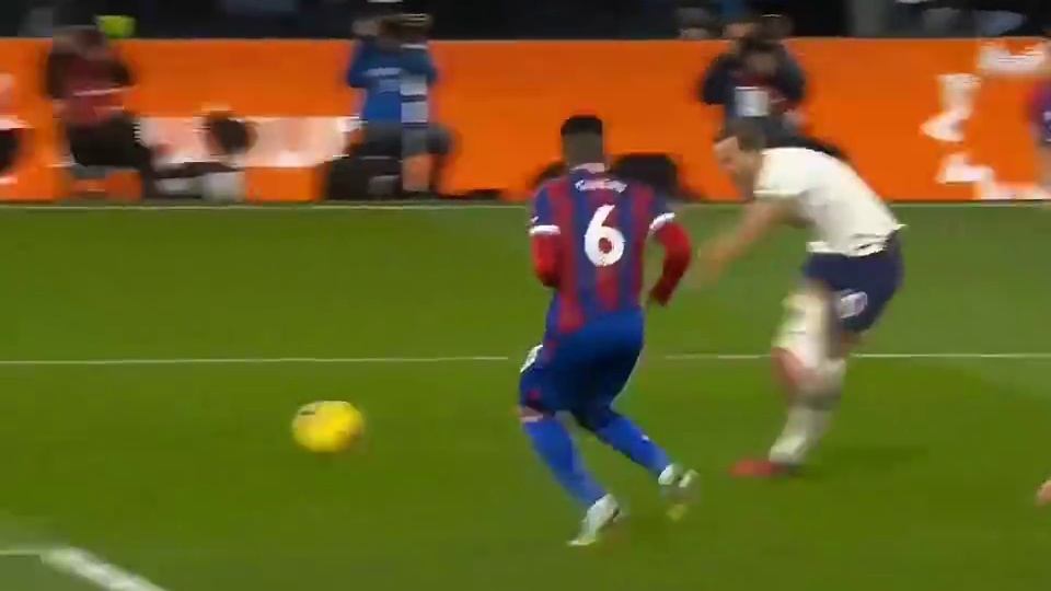 凯恩是时候强硬起来了！这次去拜仁