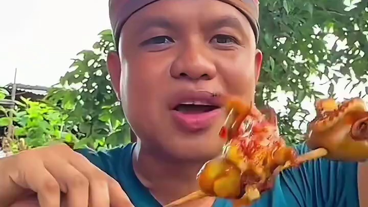 剁椒辣酱️碳烤大鱿鱼 #美食 #户外美食 #泰国美食 #内容启发搜索