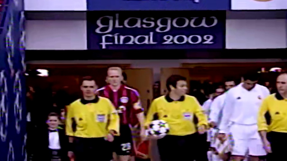 2002年欧冠巅峰对决，汉普顿公园的回忆 2002年欧冠巅峰对决，汉普顿公园的回忆#足球 #足球的魅