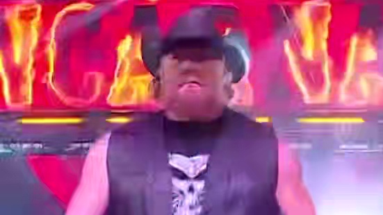 你的痛苦正微笑着向你走来 #WWE #2025夏季狂潮大赛 #夏季狂潮大赛 #约翰塞纳 #布洛克莱斯