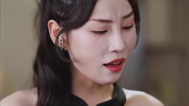 直播偷听动物心声，她成为顶流短剧精彩后续
直播偷听动物心声，她成为顶流
直播偷听动物心声，她成为顶流