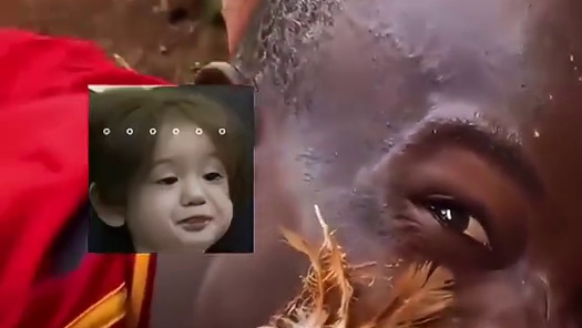 人在无语的时候总是想笑一下