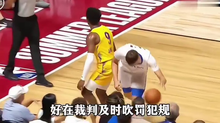 状元弗拉格首秀状态低迷，关键一防一助完成自我救赎