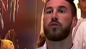 亚马尔小时候追星C罗现在同场踢球！#足球