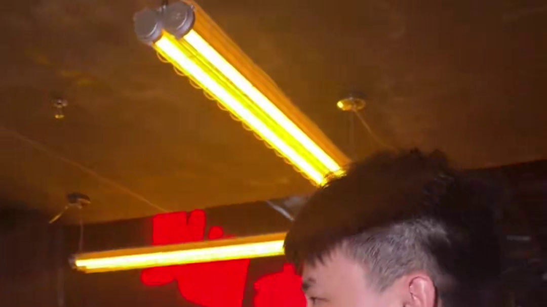 赤兔喝酒集团开到德隆街义乌楼下啦！兄弟们开喝！！！ #赤兔喝酒集团 #安阳 #网红酒馆