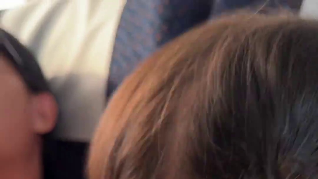 睡一路...真香呀，哈哈哈哈哈