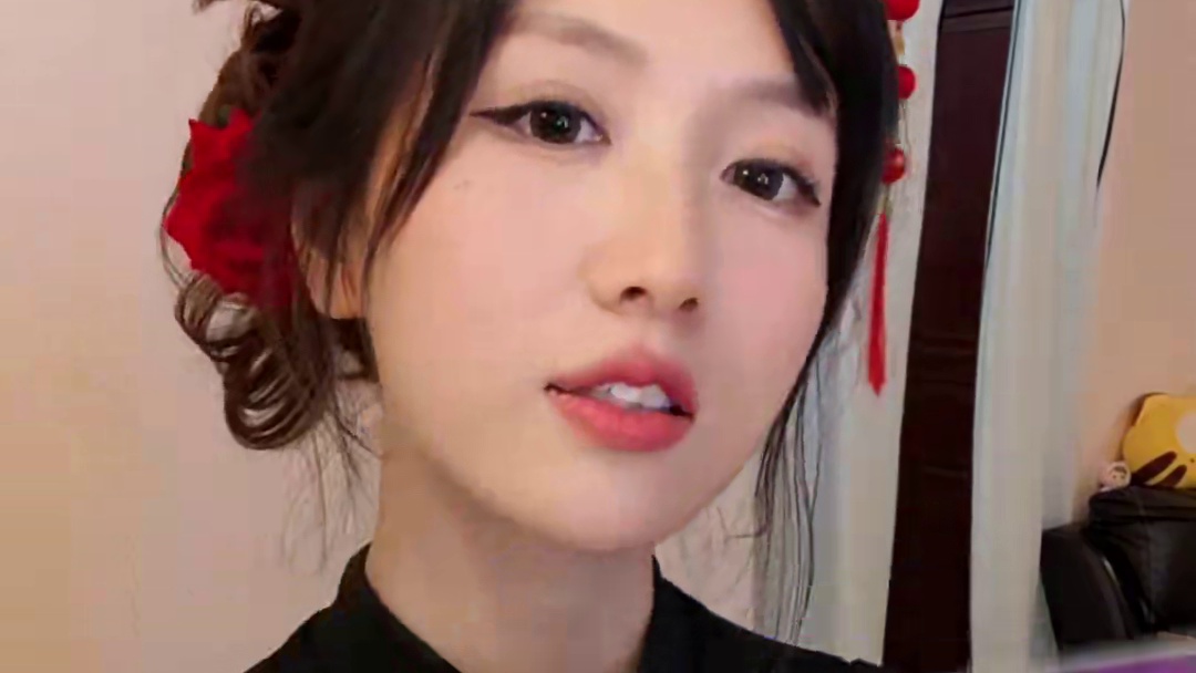 猪宝们！王者荣耀司马懿新皮肤及后续返场皮肤我已经提前拿到了！8月6号晚上19:00 呀搜索猪猪小悠王