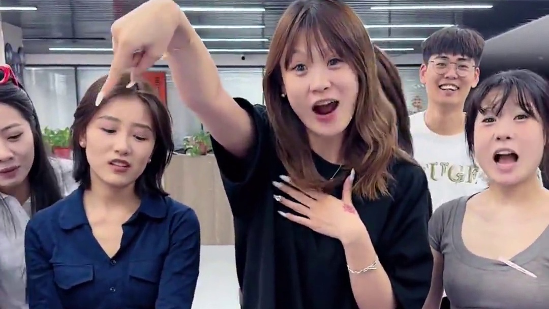 彩色泡大球盲盒 #办公室游戏 #搞笑 #专治不开心