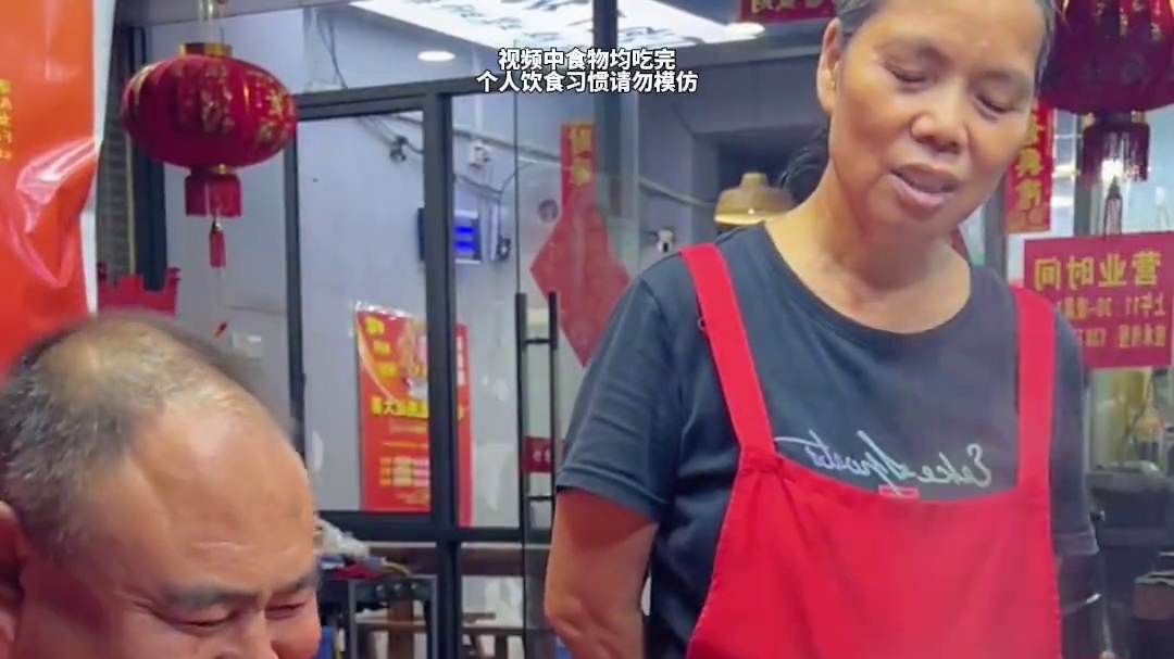 河北“辣王”挑战狂赚11箱螺蛳粉~#螺蛳粉