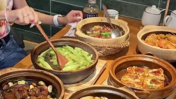 唐家港湾1号新开的啫啫煲！周边街坊的饭堂 #唐家美食#啫啫煲 #珠海美食#珠海啫啫煲 #为城市美食打