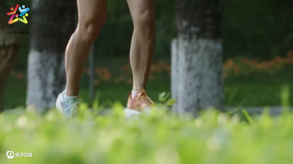 「当黑暗笼罩时，他们用奔跑撕开裂缝」✨
从被抑郁困住的黑夜，到在跑道上迎接阳光，他们用脚步改写人生 