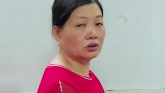 无招牌、无菜单，藏在虎门巷子里，十几年只卖一款潮汕砂锅粥…#地方特色美食 #潮汕砂锅粥 #虎门美食