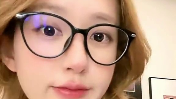 露思的魔力就是无论什么东西到她手里我都想买啊... #赵露思  #爽文 #大女主#面馆#赵露思同款