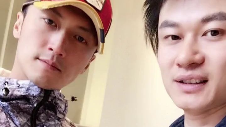 谢霆锋杭州演唱会试音，彩排ING 8.9谢霆锋杭州大莲花体育场演唱会进入倒记时#谢霆锋杭州演唱会 #