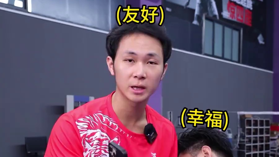 在我们的友好劝说下，我们能给大家超级优惠价哦 #羽毛球 #源式羽球 #速烁怒涛
