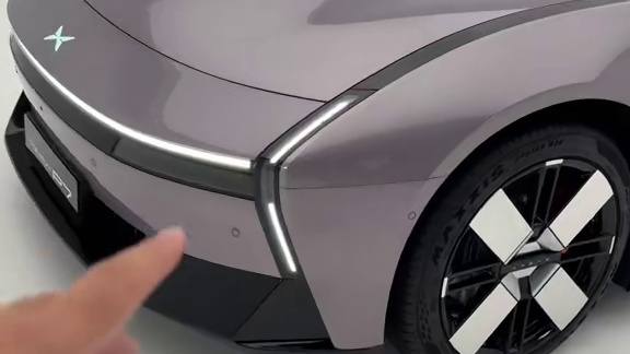 小鹏全新P7，真的震撼！ #全新小鹏P7首发评测 #全新小鹏P7开启预售 #小鹏汽车 #小鹏P7 #