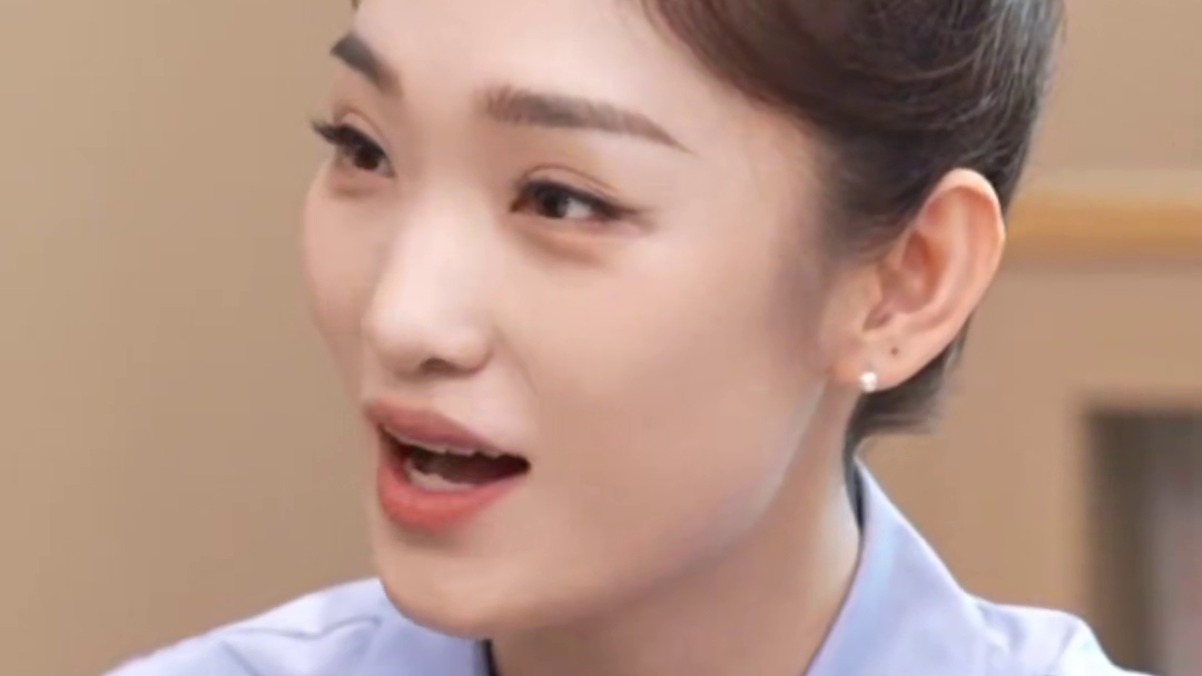 #浪浪山小妖怪彩蛋盘点  #电影浪浪山小妖怪  导演於水亲自解读电影里的隐藏彩蛋，电影里鸡画师画的画