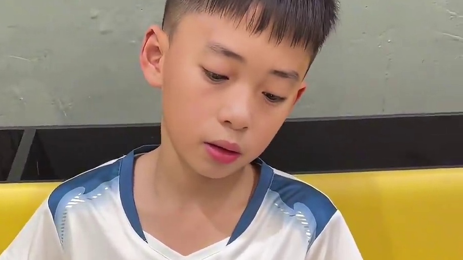 准备备战林丹杯啦！ #川崎阿尔法 #超轻进攻拍 #川崎羽毛球服 #晋城林丹杯 #林丹杯羽毛球公开赛