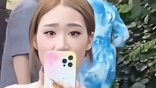 凭一己之力把大学生变成贬义词