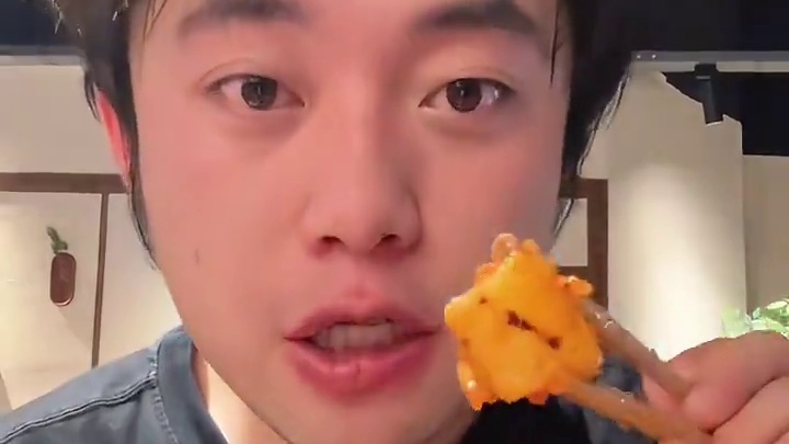 我的妈呀，红谷滩万达这家火烧米线太好吃了！#夜宵吃什么#南昌探店 #南昌美食  #云南米线