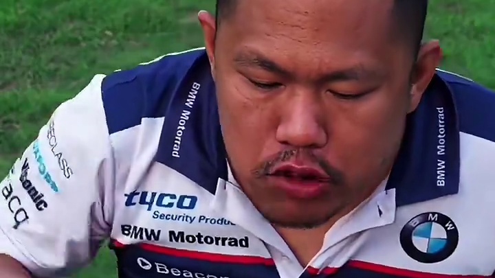 苦菜煮牛胎盘 #美食 #户外美食 #泰国美食 #内容启发搜索