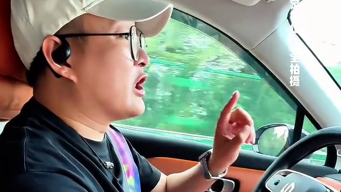 从成都专门到青白江，就为这一口烤牛肉串，没想到还吃到了超好吃的烤牛蹄#青白江烤牛肉串 #烤牛肉串 #