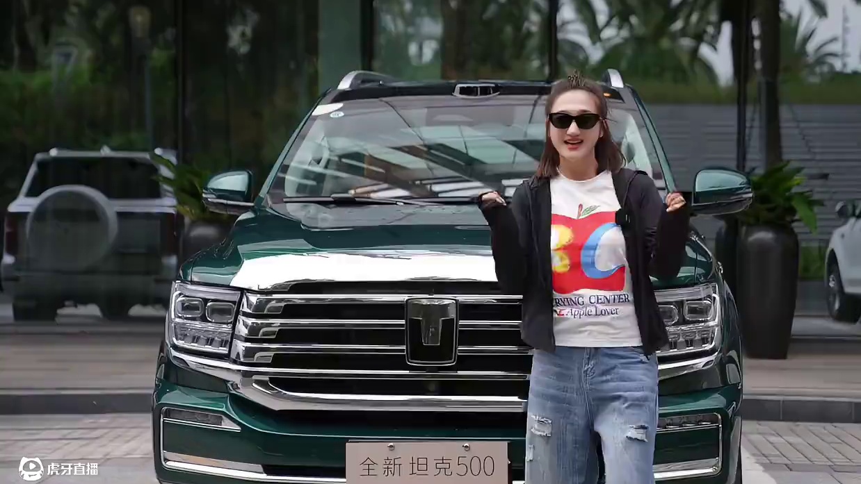 闪现深圳，准备体验新车喽！#坦克500上新了 #坦克开创智能豪华越野时代 #全新坦克500智享版首测