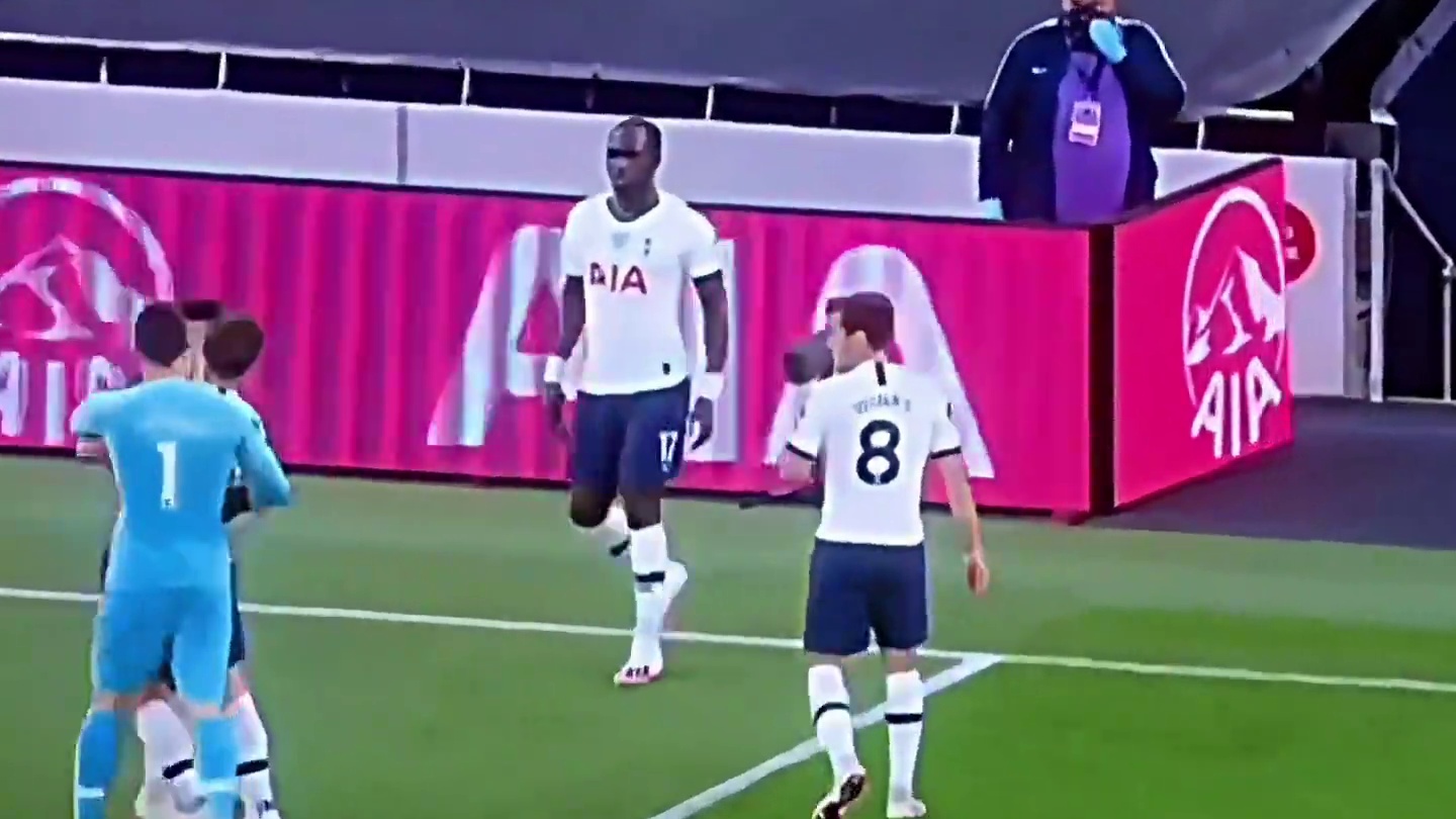 洛里指责孙兴慜不积极回防差点导致丢球，二人差点大打出手，如今再次成为队友#足球 #唯有足球不可辜负 