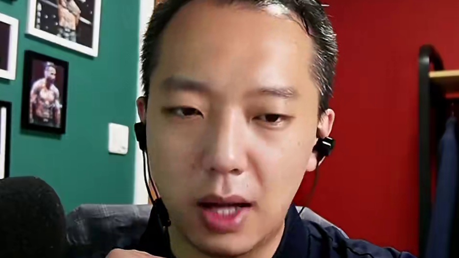 【白话格斗】UFC保罗·科斯塔打法越来越“油腻” #UFC #MMA #综合格斗 #搏击 #科斯塔