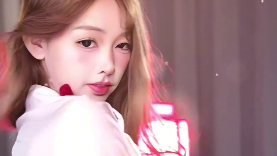 【瑶一瑶【钱女友】】看入神了？