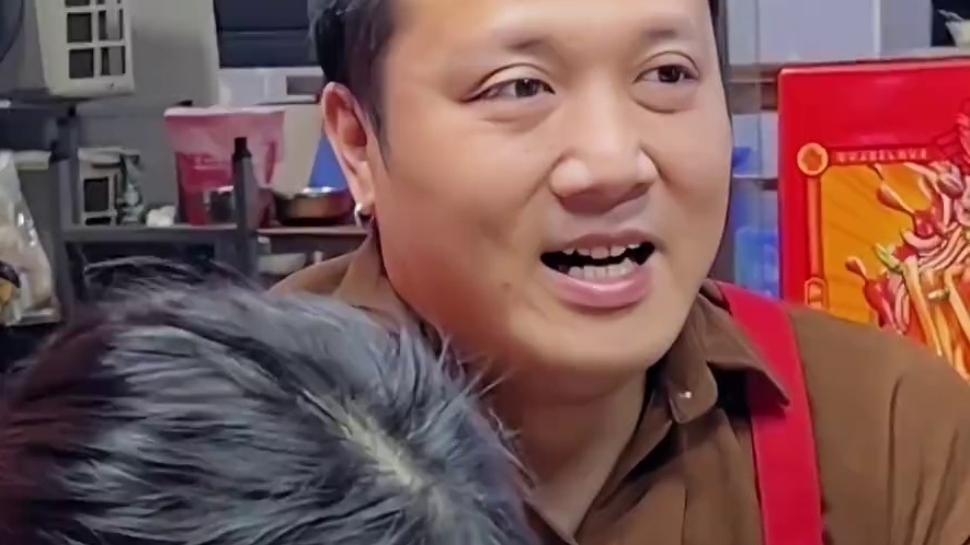 四川美女轻松拿走2000元现金~#螺蛳粉