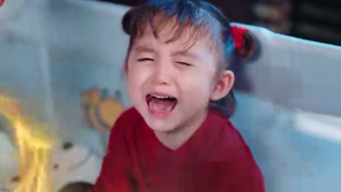 有了这育儿秘籍开挂神器，牛魔王也能变身“育儿超人”！#重新定义父亲这个角色  #京东母婴太哇塞了爸