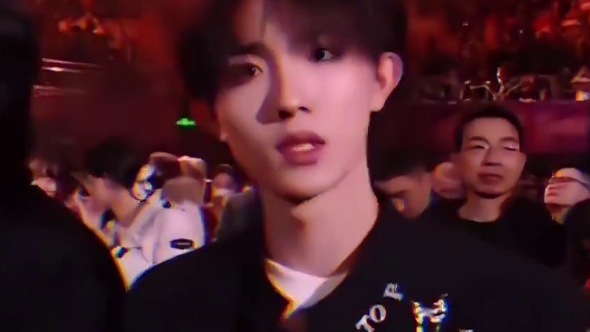 谁能懂苏新皓身上的反差感啊