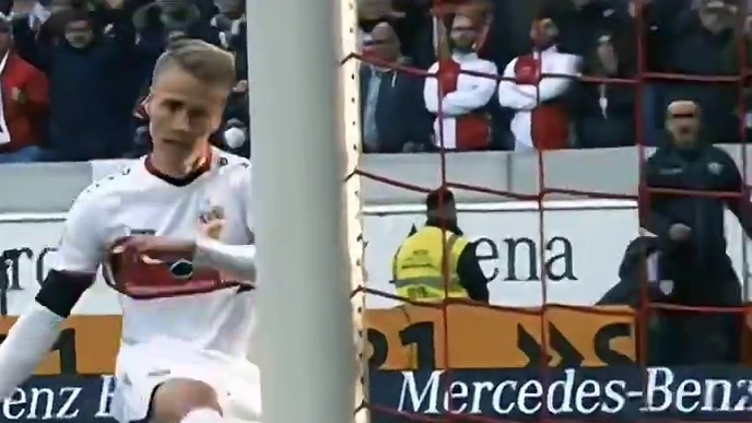 但使龙城飞将在，不教胡马度阴山