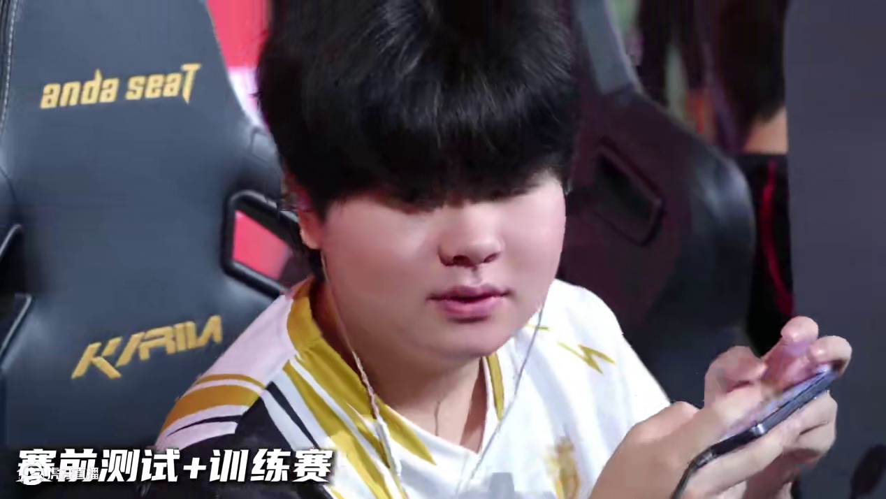 『2025PEL夏季赛WEEK4 VLOG②』来学习功达牌眼保健操，领跑也不松懈，最后一天冲呀！！#