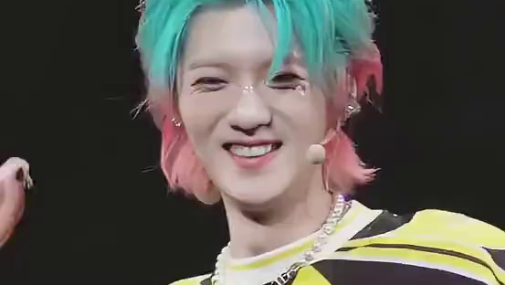 高瀚宇配享太庙，凭一己之力让鹿晗赶上了热点